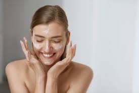 Dermatologists help us understand the skin care basics, starting with which products to use for optimal skin health. Arbonne Review A Review Of The 10 Best Arbonne Skin Care Products The Dermatology Review