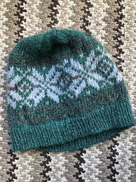 Ravelry Project Gallery For Basic Norwegian Star Hat Pattern By Cara Jo Miller Knitting Charts Pattern Hat Pattern