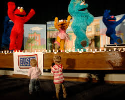Computer game ernie notices bert with two different socks, which later leads him to play the computer game perfect pair. Elmo And Friends Delight Audiences Of All Ages Joint Base Andrews Display