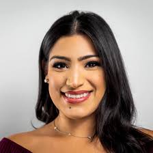 Karina Rincon's Instagram, Twitter & Facebook