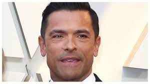 LIVE with Kelly and Mark fans call out a 'grumpy' Mark Consuelos