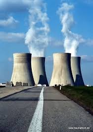 Temelín nuclear power station (czech: Temelin Und Die Kuhlturme Vom Atomkraftwerk Atomkraftwerk Tschechien Turm