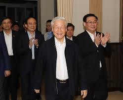 ^ trung ương giới thiệu tổng bí thư để bầu làm chủ tịch nước, translation: Tá»•ng Bi ThÆ° Chá»§ Tá»‹ch NÆ°á»›c Ä'Æ°á»£c Cá»­ Tri NÆ¡i CÆ° Tru Tin Nhiá»‡m Va á»§ng Há»™ Cao Tham Gia á»©ng Cá»­ Ä'áº¡i Biá»ƒu Quá»'c Há»™i Khoa Xv Táº¡p Chi Cá»™ng