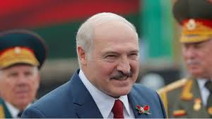Belarus president brandishes assault rifle as thousands protest outside his residence. Belarus President Alexander Lukashenko Under Fire Bbc News