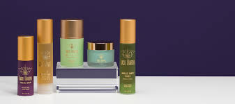 A picture might be worth a thousand words, but when it comes to product photography, photos can be worth thousands of dollars. How To Make Photos For Cosmetics Beauty Products