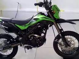 Kawasaki d tracker is a 150 cc bike which is more than a dirt bike. New Kawasaki D Tracker 150 Se 2016 Youtube