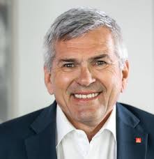 SICHERHEIT IM WANDEL