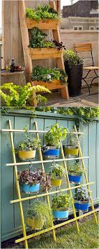 24 Easy Diy Garden Trellis Ideas Plant Structures A Piece Of Rainbow Vertical Garden Diy Vertical Container Gardening Diy Trellis