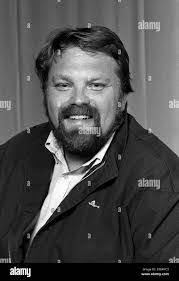 Leif Henriksen's Instagram, Twitter & Facebook