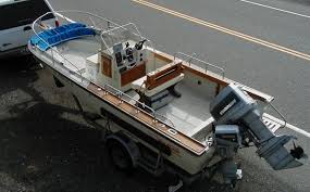 Boston Whaler Boat Information And Photos Discussion Forum New Whaler Model Year Photo Reference Section Boston Whaler Boston Whaler Boats Whalers