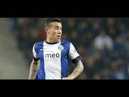 O central argentino nicolás otamendi, do vélez sarsfield, é o mais recente alvo do f. Nicolas Otamendi Porto Top Defender 2013 Hd Youtube