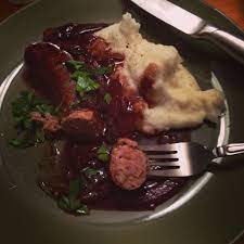 This Was My First Attempt At Gordon Ramsay S Pork Sausage And Mash Recipe I Absolutely Love It And Will Try Again Sausage And Mash Mash Recipe Gordon Ramsay