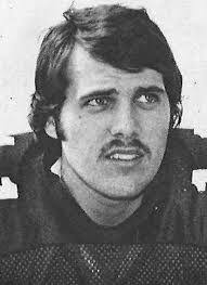 Donnie Crowder's Instagram, Twitter & Facebook