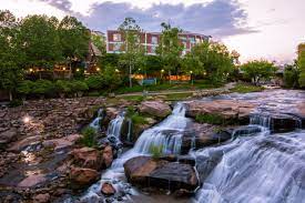 It ends in greenville, south carolina. Why Does Everyone Love Greenville Sc I Visited To Find Out