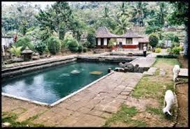 Harga tiket masuk pemandian candi umbul. Air Hangat Candi Umbul