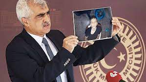 Politische Gefangene In Der Turkei Tod Mit Ansage In Der Einzelzelle Politik Stuttgarter Zeitung