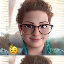 April Lea's Instagram, Twitter & Facebook