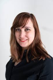 Jen Barker's Instagram, Twitter & Facebook