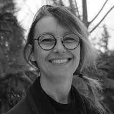 Francine Ballard's Instagram, Twitter & Facebook