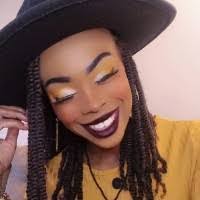 Danielle Gadsden's Instagram, Twitter & Facebook