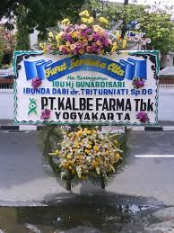 Ke little tokyo aja kalau mau wisata di indonesia serasa di jepang. Harga Karangan Bunga Jogja Toko Bunga Jogja Florist Jogja