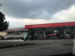 İlçenin posta kodu 53100 olmasına rağmen, bu ona federal bölge posta adresini verir , aslında ampang jaya belediye konseyi (mpaj). Gas Station Sk Taman Melawati 2 Nearby Ulu Klang In Malaysia 3 Reviews Address Website Maps Me