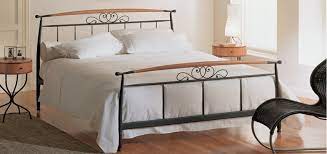 € 999,00 € 1'177,00 (iva inclusa). Letto Ferro E Legno Matrimoniale Maggioni Modello Pegaso