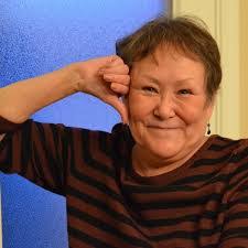 Melanie Redington's Instagram, Twitter & Facebook