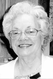 Diane Grochowski's Instagram, Twitter & Facebook