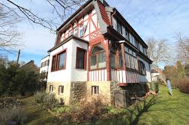 Der durchschnittliche mietpreis beträgt 5,92 €/m². Villa In Erfurt Sud Antaris Immobilien
