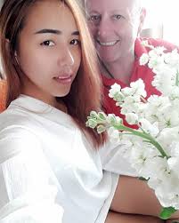 Happy birthday David 🥳🥳!! 😍Great picture!!