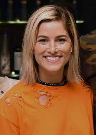 Back in 2017, multiple team owners commented on kneeling. Cassadee Pope Height How Tall Is Cassadee Pope