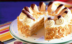 Malakofftorte Rezept Rezept Malakofftorte Rezept Kuchen Und Torten Lebensmittel Essen