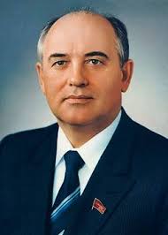 В марте 2015 года вышла замуж за актёра григория калинина. Gorbachyov Mihail Sergeevich 1931 Biografiya Kratko Gody Zhizni Deyatelnost Istoriya Rossii