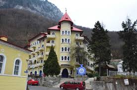 Hotelul cerna este situat în centrul oraşului băile herculane. Hotelul Cerna Din BÄƒile Herculane Inchis DupÄƒ Un Control Al Ministerului Turismului