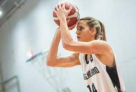 Diese energie und unterstützung will der fanclub basketball nationalmannschaft bündeln. Basketball Em Qualifikation Frauen Deutschland Besiegt Lettland