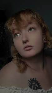 FIF! FIF! FIF! Yes, i'm excited :) The last several weeks I've gotten back  into my art in a big way, and feeling so much happier about it. So what  does that