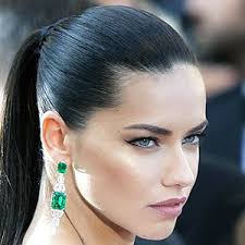 Résultat de recherche d'images pour "adriana lima"