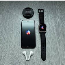 Pin By Joel On Tech Apple Watch Apple Accessories Minimalist Iphone