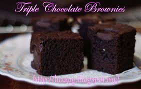 1.masak secara double boiler 2.biarkan sebentar & curahkan diatas resepi topping coklat 6. Resepi Brownies Coklat Mudah Copd Blog J