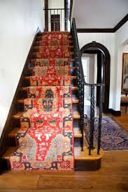 Le Tapis Pour Escalier En 52 Photos Inspirantes Tapis Escalier Escalier Escalier Design