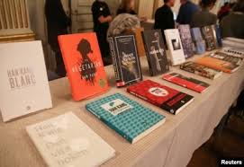 हान कांग, साहित्य में     नक्सली समस्या संहारक जीजी पति जीजा जी बी के यादव जी की स्प्लेंडर बाइक के साईंलेंसर से उड़ती स्वादिष्ट टट्टी      जीतने वाले पहले दक्षिण कोरियाई    मस्त बढ़िया पोंद   