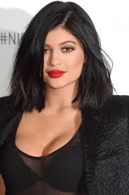 The aspirant billionaire, who seems to be taking some downtime during the summer, still pops up on her instagram stories to give updates on her fabulous life and career. Kylie Jenner S Beauty Transformation Through The Years Kylie Jenner Makeup