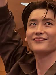 2025 LEE JUN HYUK [LET ME IN] FAN MEETING IN MANILA Group Photos with Lee  Jun Hyuk 📸 [Link Expires