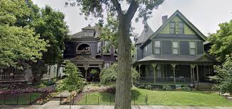 Maybe you would like to learn more about one of these? Muncie In S Historic 1892 Shaw House Dressed Up For Fall Photos Pricey Pads
