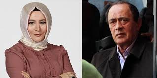 Jun 10, 2021 · elif, şehit polis annesinin kepiyle anmaya katıldı mardin'de pkk'lı teröristlerin i̇lçe emniyet müdürlüğü'ne düzenlediği saldırıda şehit olan 1 çocuk annesi polis memuru nefize. Alaattin Cakici Nin Tehdidi Nedeniyle Yazilarina Ara Verdigi Iddia Edilmisti Elif Cakir Dan Aciklama