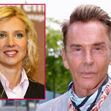 He is the founder of the fashion and cosmetics company joop! Wolfgang Joop In Unserer Familie Wurde Die Kommunikation Eingestellt Bunte De