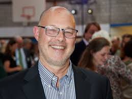 Bruce Lemoine's Instagram, Twitter & Facebook