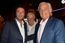 Ils arrivent en france et s'installent à bordeaux où bernard montiel passe toute sa jeunesse. Bernard Montiel Charles Gerard Et Jean Paul Belmondo Seconde Edition Des Trophees Du Bien Etre Au Profit De La Celebre Fondation La Maison De Solenn Maison Purepeople