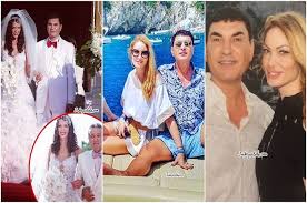 Cristi borcea a ajuns la ipj ilfov vineri dimineață, după ce a fost condamnat definitiv la 5 ani de va fi încarcerat după finalizarea documentației la rahova. Jmiggsborj9pcm
